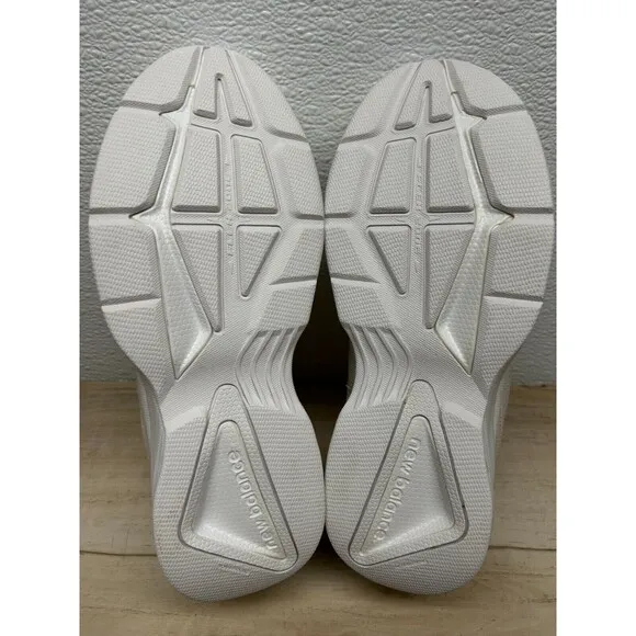 2016 New Balance 409 Mens White &amp; Light  Yellow Accents Athletic Sneakers Size 7