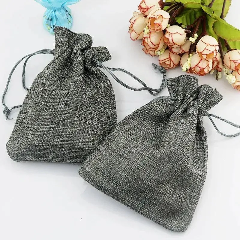 50pcs Gift Bag Vintage Style Natural Burlap Linen Jewelry Travel Storage Pouch Mini Candy Jute Packing Bags christmas gift box