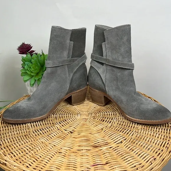 All Saints Grey Suede Split Shaft Block Heel Ankle Booties Boots 38 Leather
