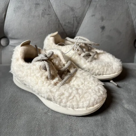 Allbirds Smallbirds Wool Runners Fluffs Shoes Size T6 NEW