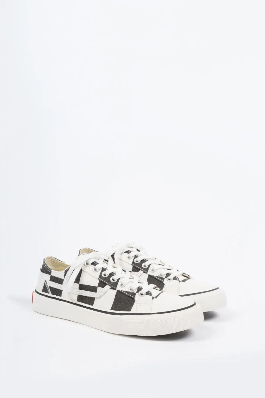 ARTICLE NUMBER 1007 LO TOP VULCANIZED SNEAKER VINTAGE CHECK