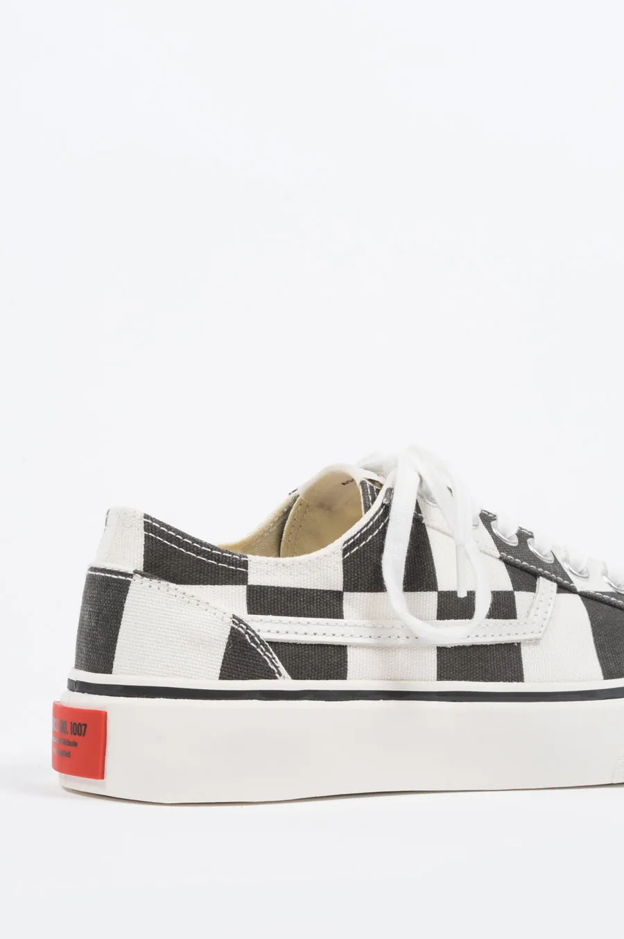 ARTICLE NUMBER 1007 LO TOP VULCANIZED SNEAKER VINTAGE CHECK