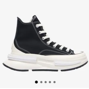 BRAND NEW Black Converse in Size 7.5