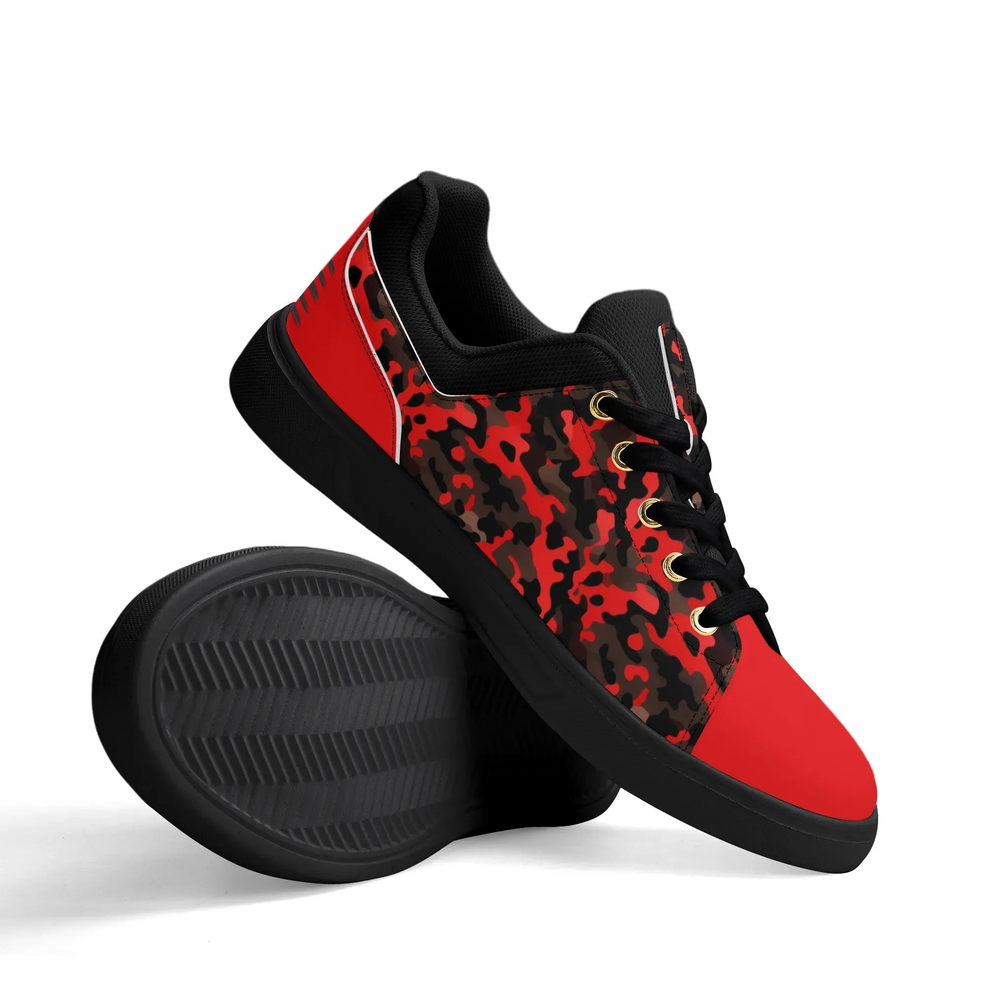 Camouflage PU Leather Low Top Skateboard Shoes with Flag Graphic