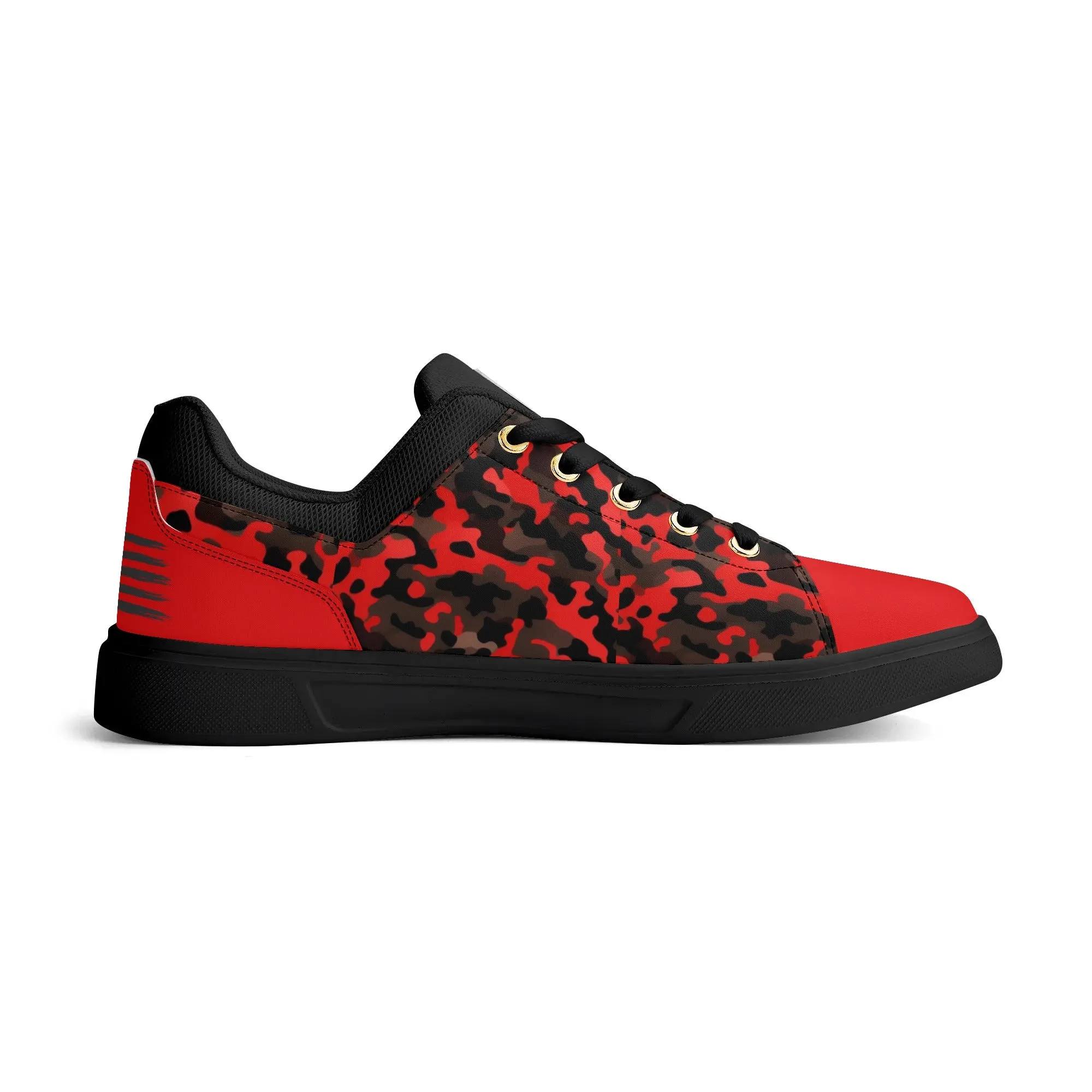 Camouflage PU Leather Low Top Skateboard Shoes with Flag Graphic
