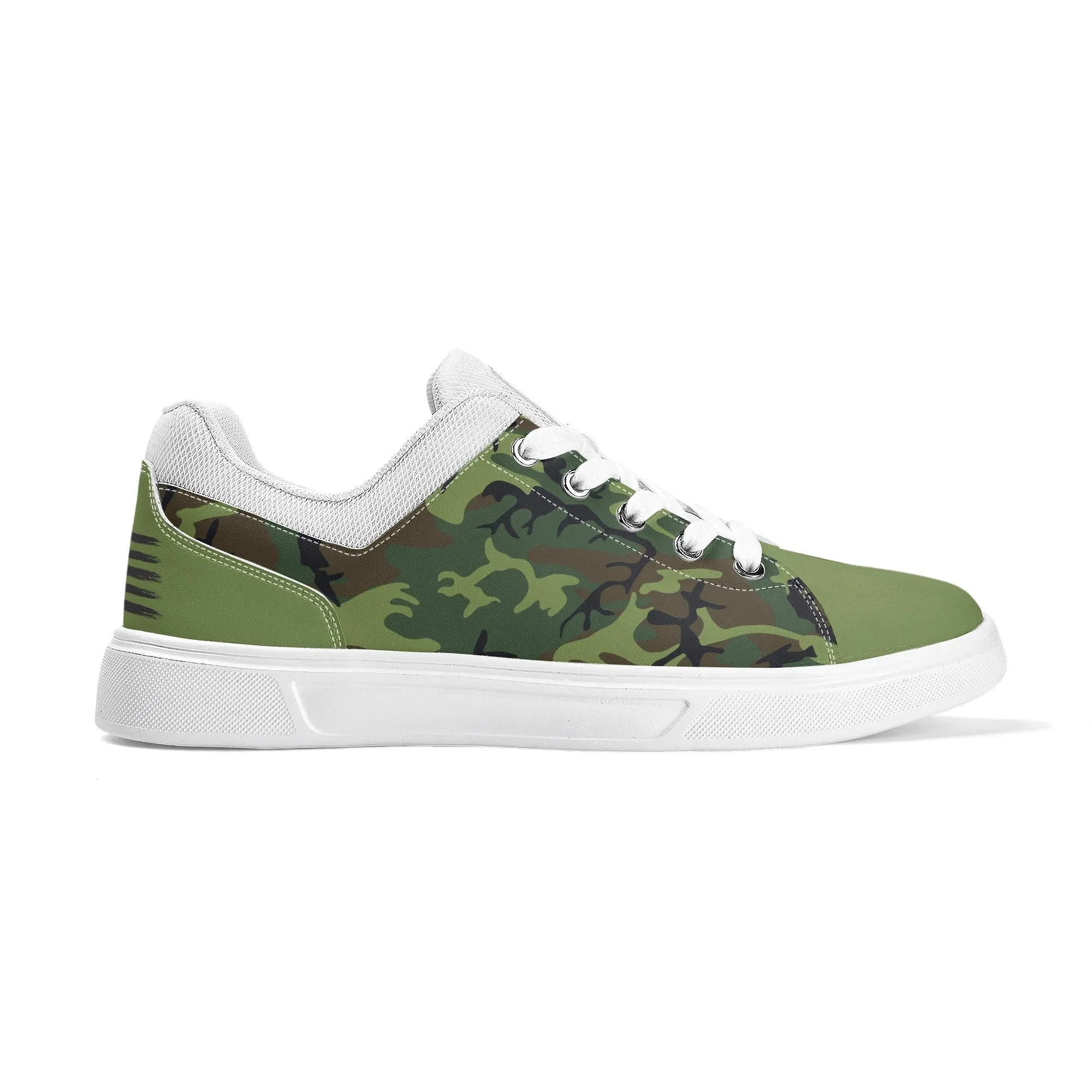 Camouflage PU Leather Low Top Skateboard Shoes with Flag Graphic