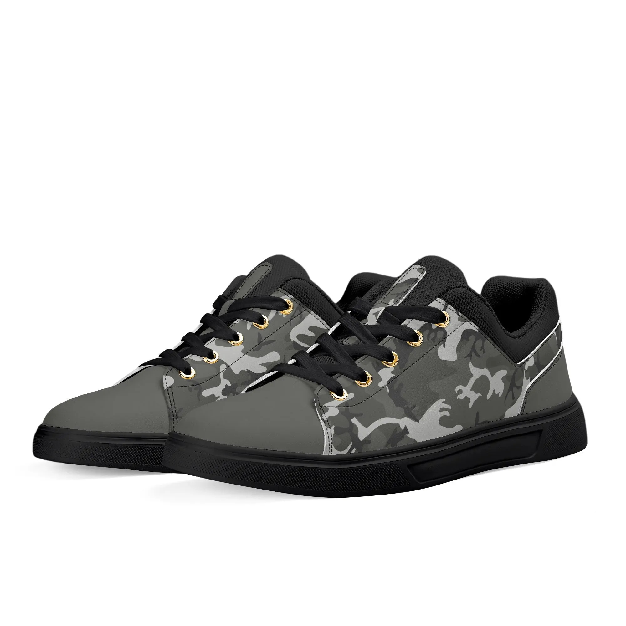 Camouflage PU Leather Low Top Skateboard Shoes with Flag Graphic