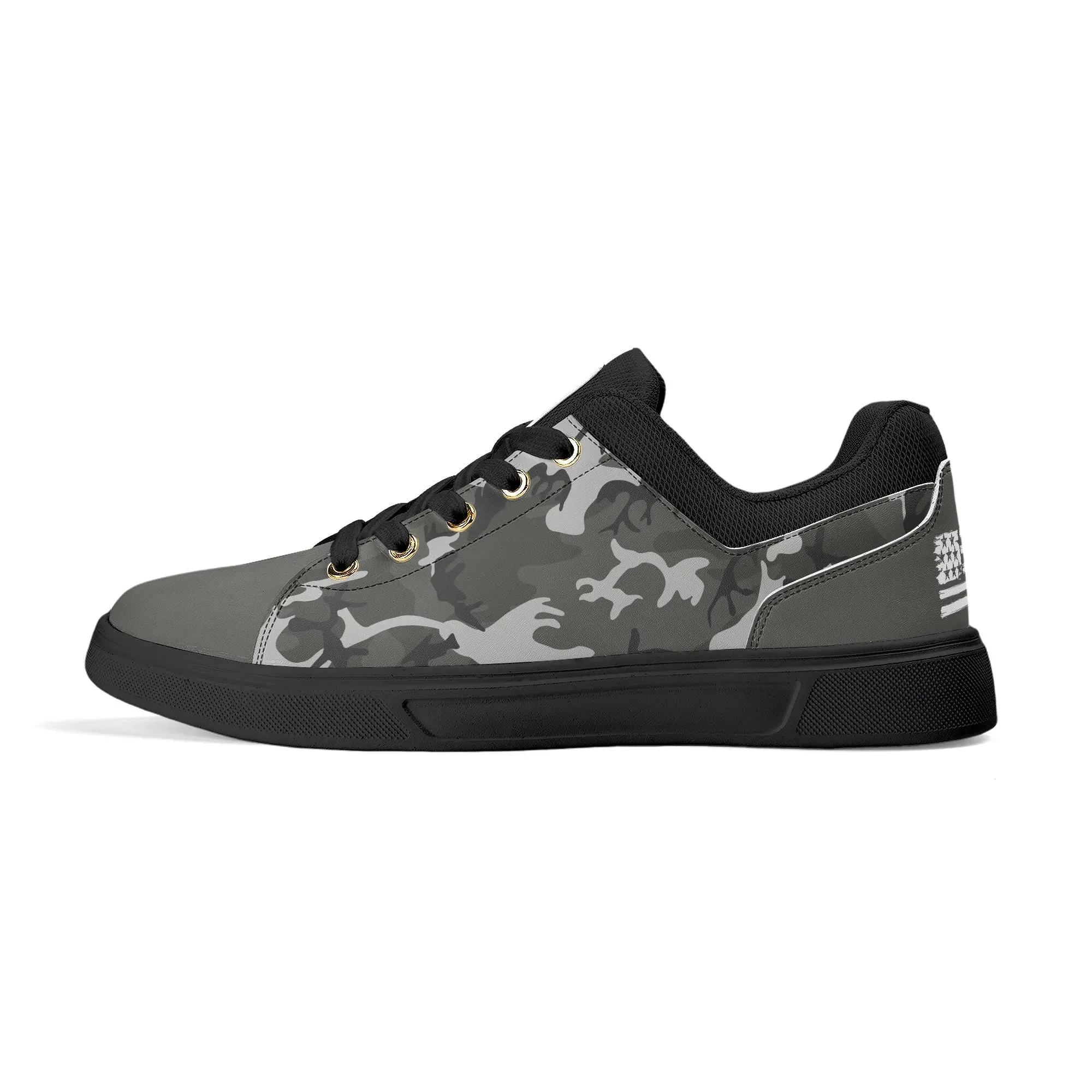 Camouflage PU Leather Low Top Skateboard Shoes with Flag Graphic