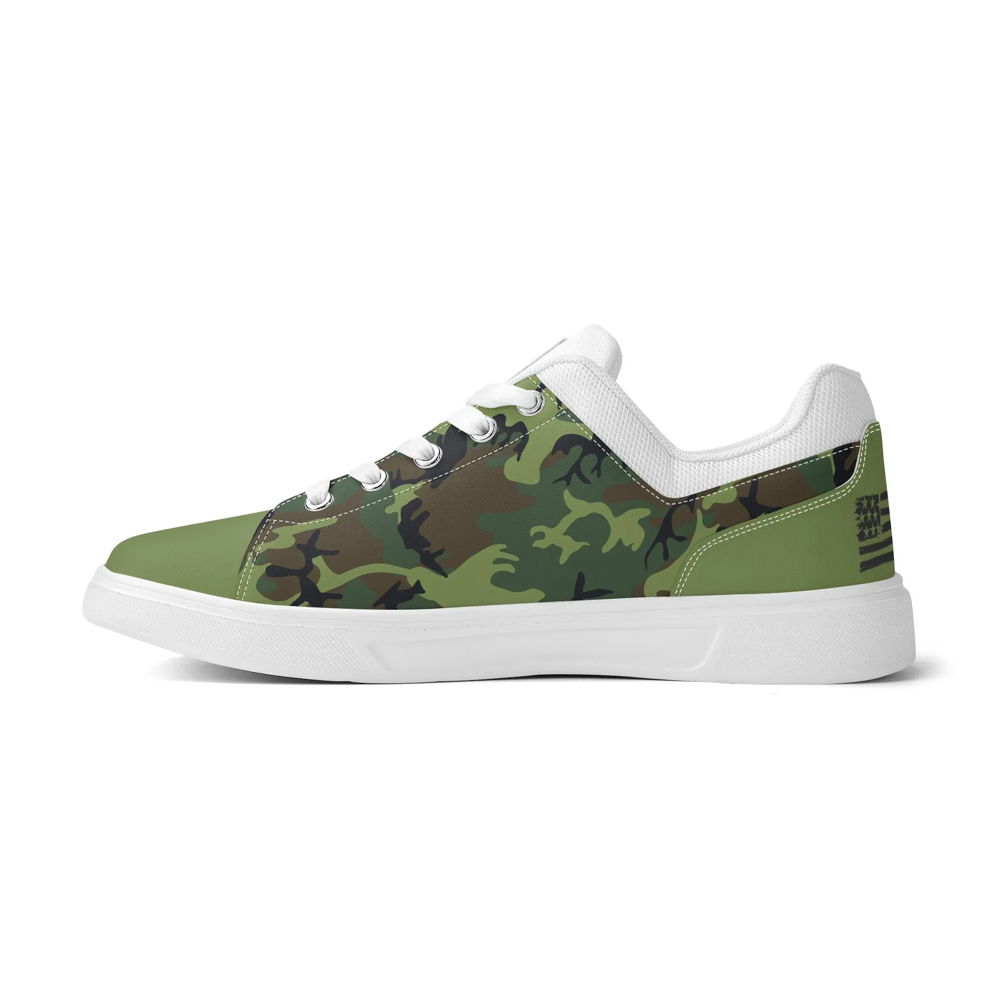 Camouflage PU Leather Low Top Skateboard Shoes with Flag Graphic