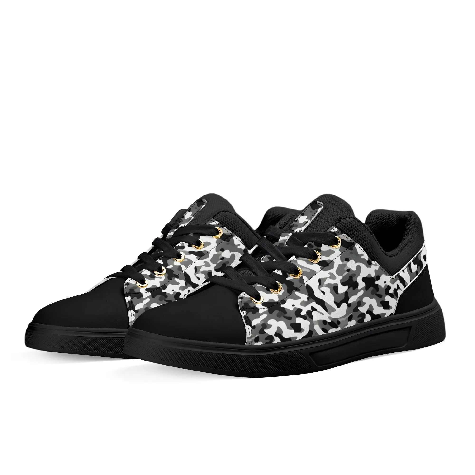 Camouflage PU Leather Low Top Skateboard Shoes with Flag Graphic