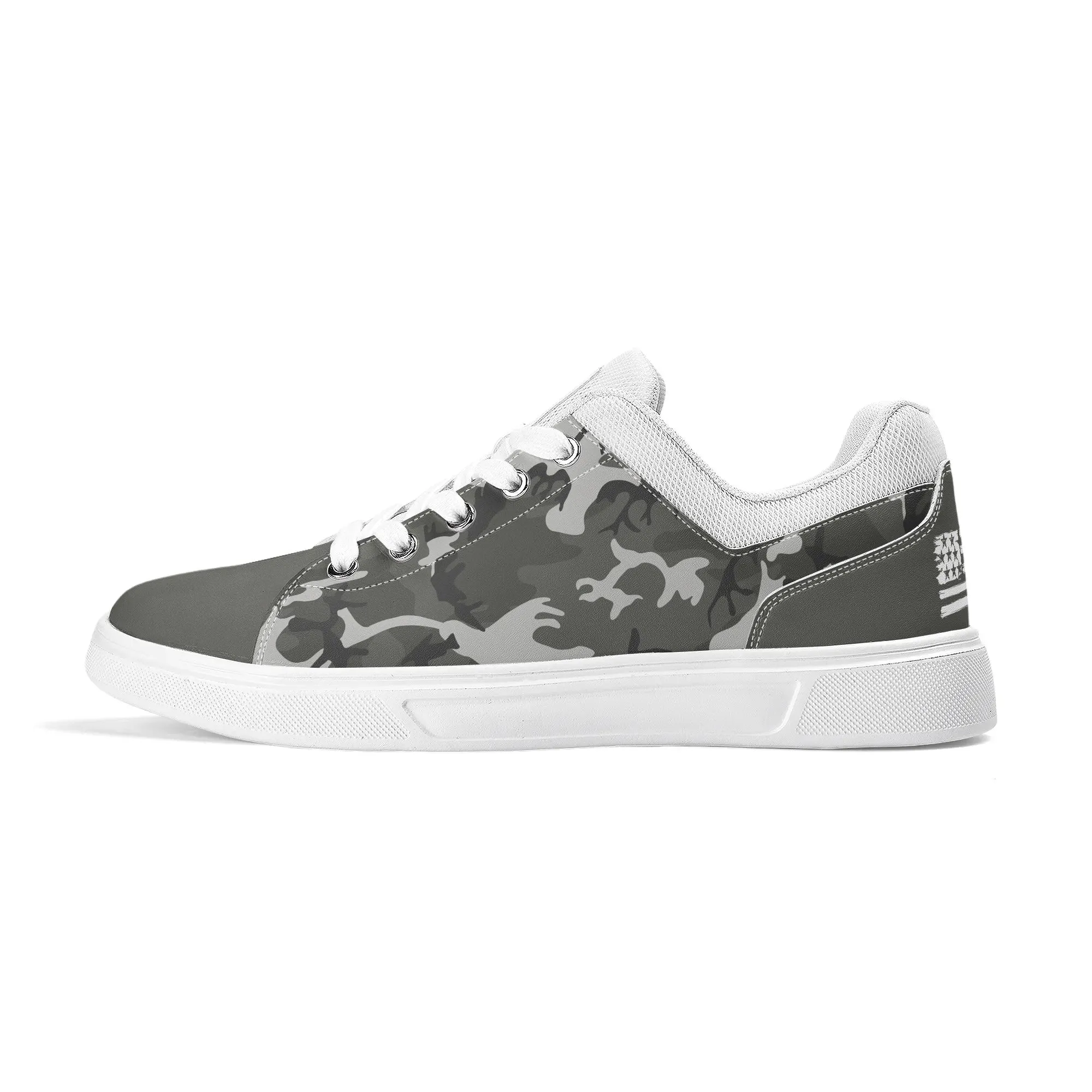 Camouflage PU Leather Low Top Skateboard Shoes with Flag Graphic