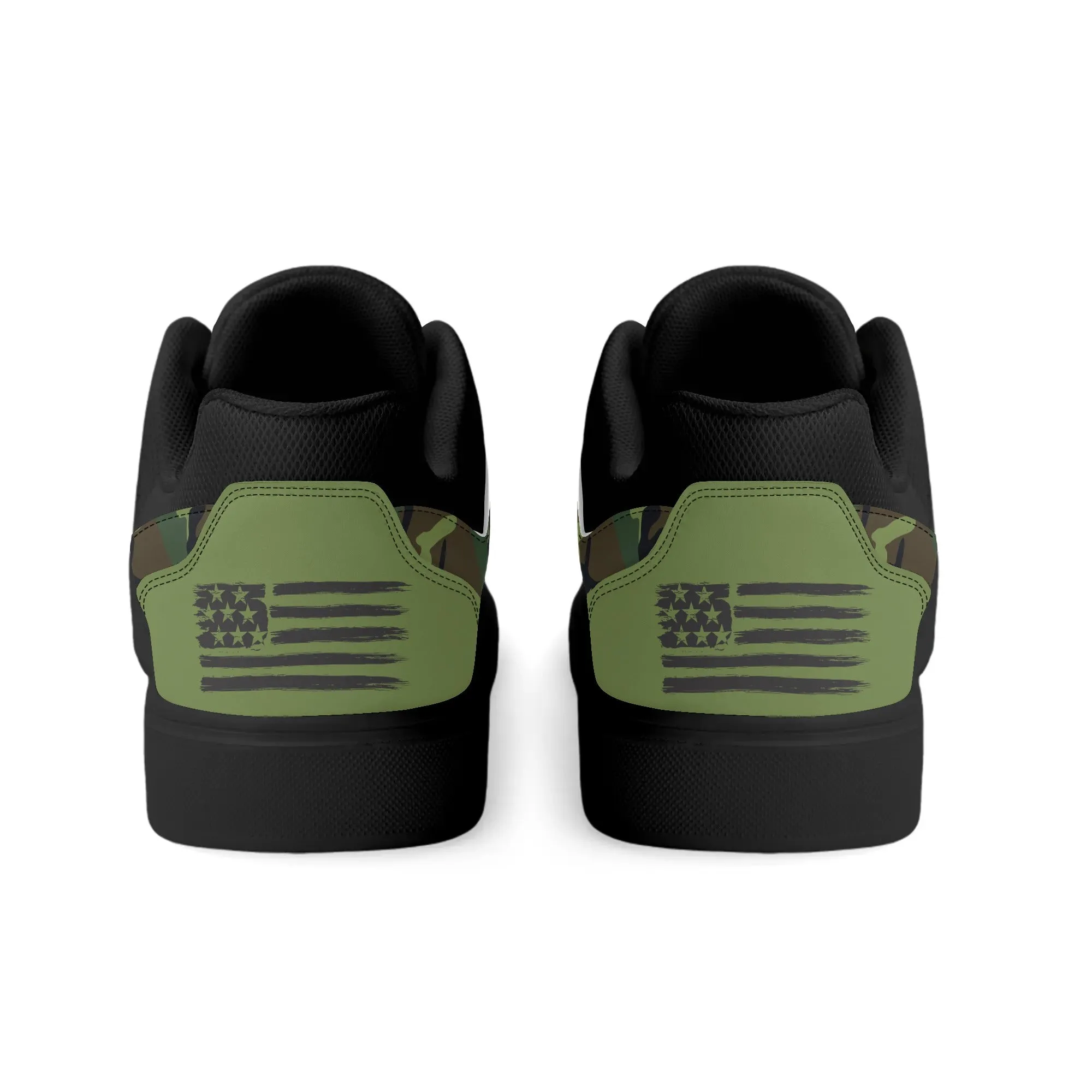 Camouflage PU Leather Low Top Skateboard Shoes with Flag Graphic