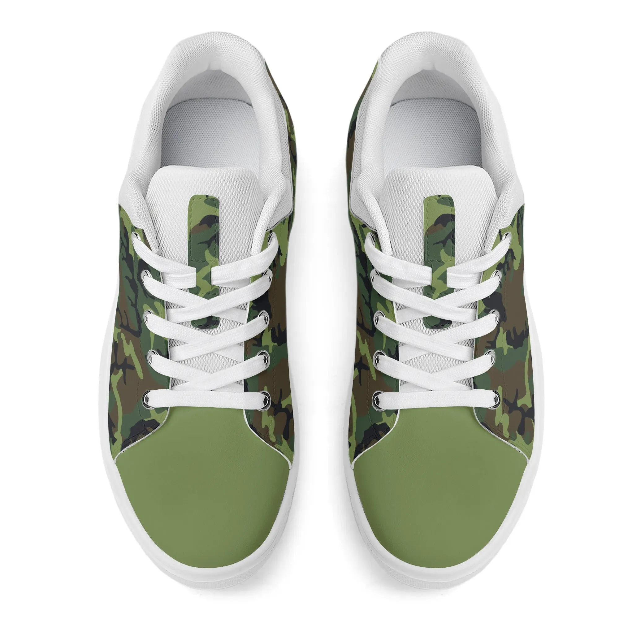 Camouflage PU Leather Low Top Skateboard Shoes with Flag Graphic