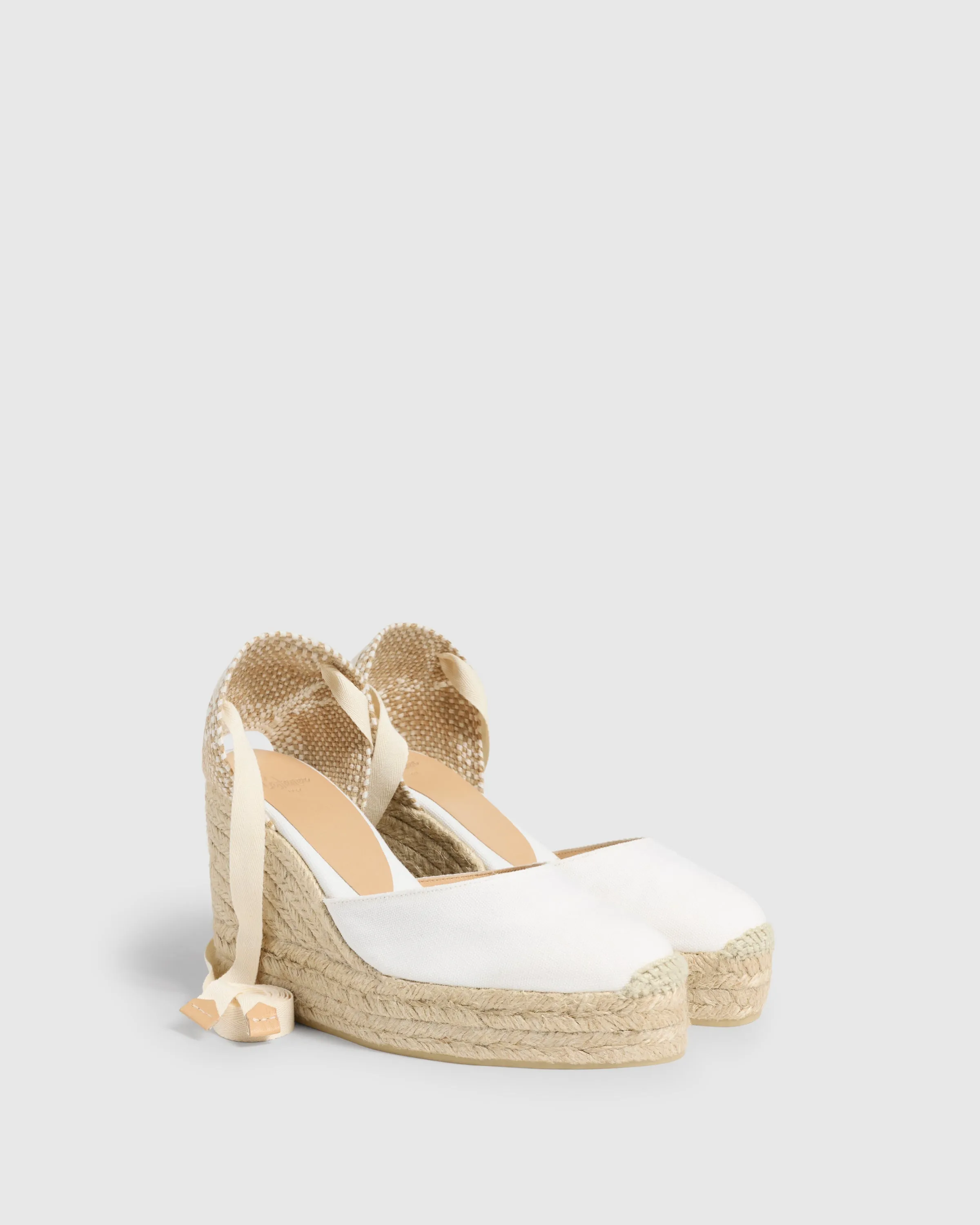 CARINA/8ED/001