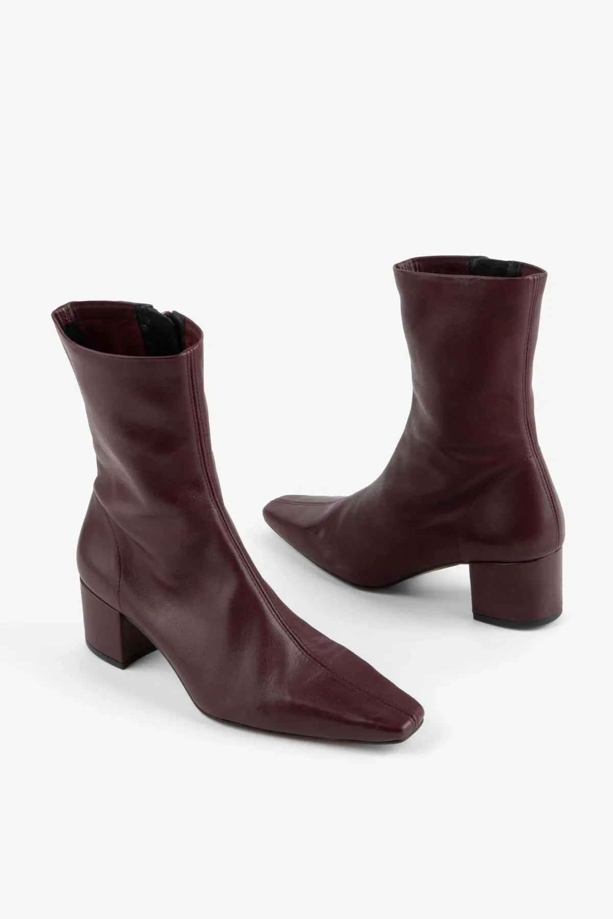 Carlton Mid Boot
