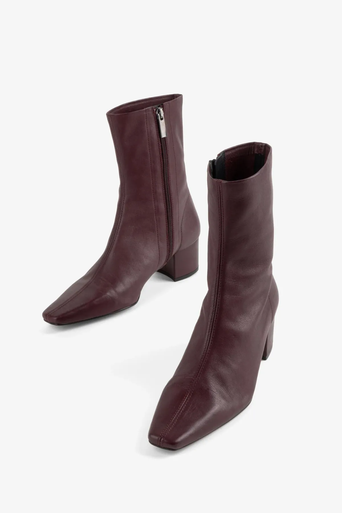 Carlton Mid Boot
