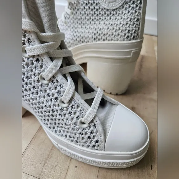 Chuck 70 Deluxe Heel Converse