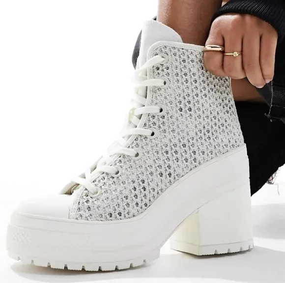 Chuck 70 Deluxe Heel Converse