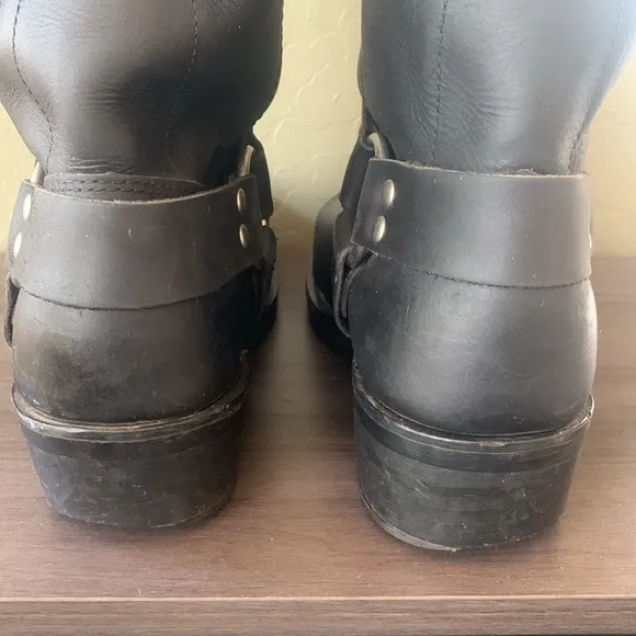 Cody James Leather Pull On Black Leather Harness Motorcycle Boots Size 9.5 W