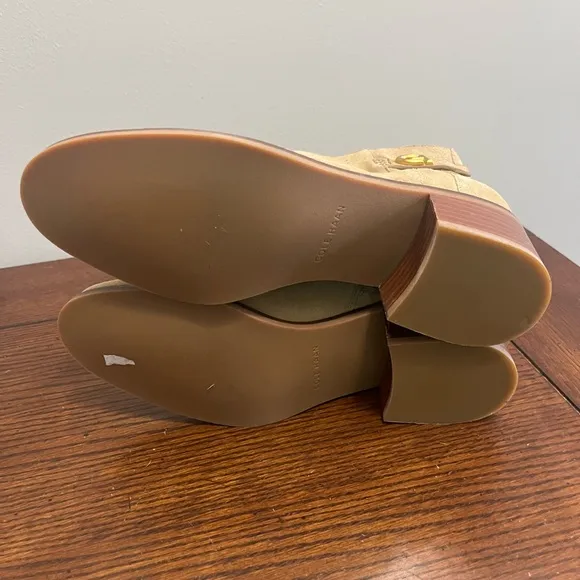 Cole Haan Holis‎ Beige Suede Leather Heel Ankle Booties - 6 NEW