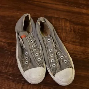 Converse Slip On Men’s 5 1/2 - Gray Low Converse - No Laces