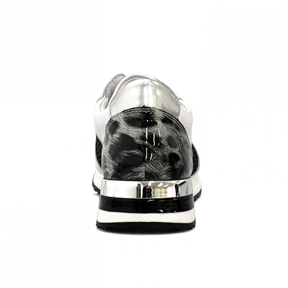 Della White/Black Lace Ups