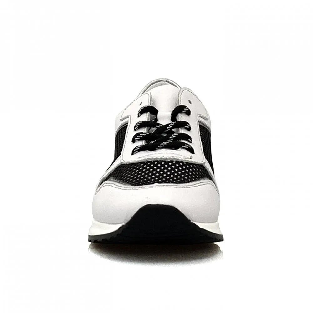 Della White/Black Lace Ups