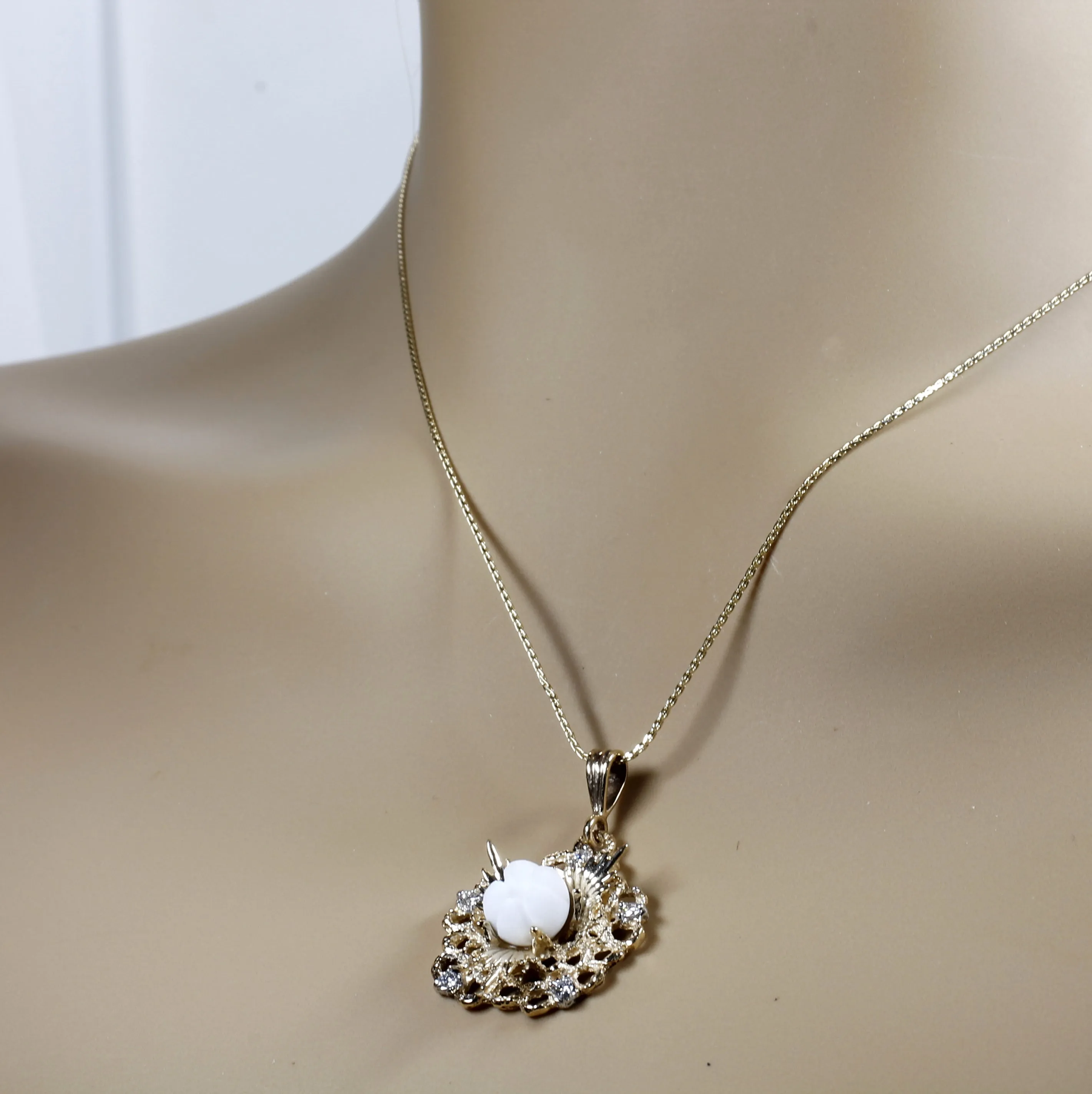 Diamond Gold Cotton Boll Necklace with White Cotton Boll Center