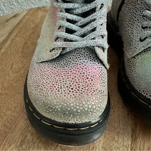 Dr. Martens Toddler 1460 Pascal Iridescent Lace Up Boots sz: 7