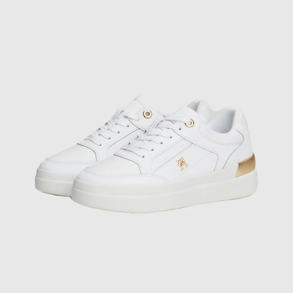 Feminine Court Sneaker - White