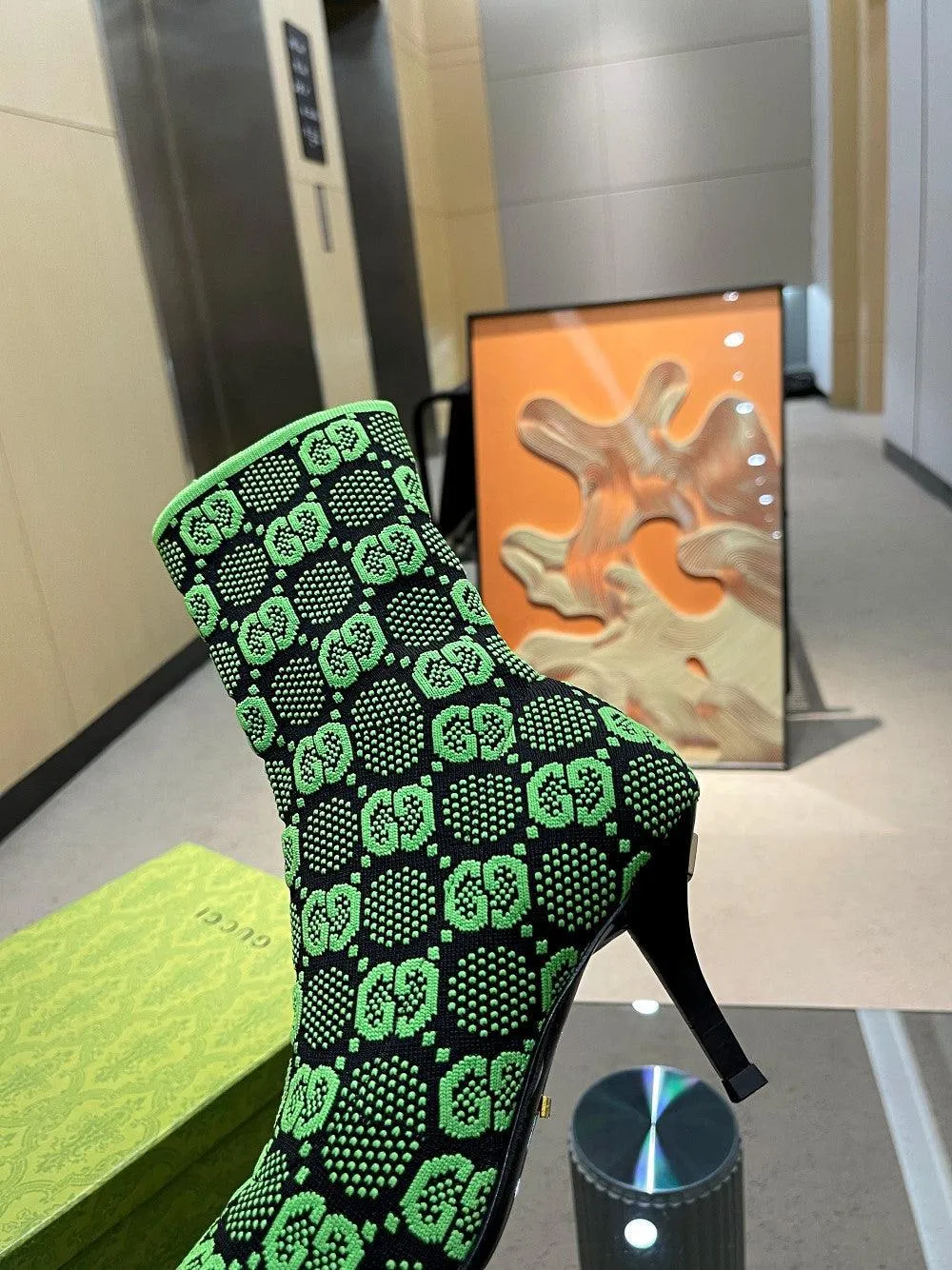 GG GG 75MM KNIT ANKLE BOOTS BLACK FLUORESCENT GREEN FABRIC718378 FAAQP 1004