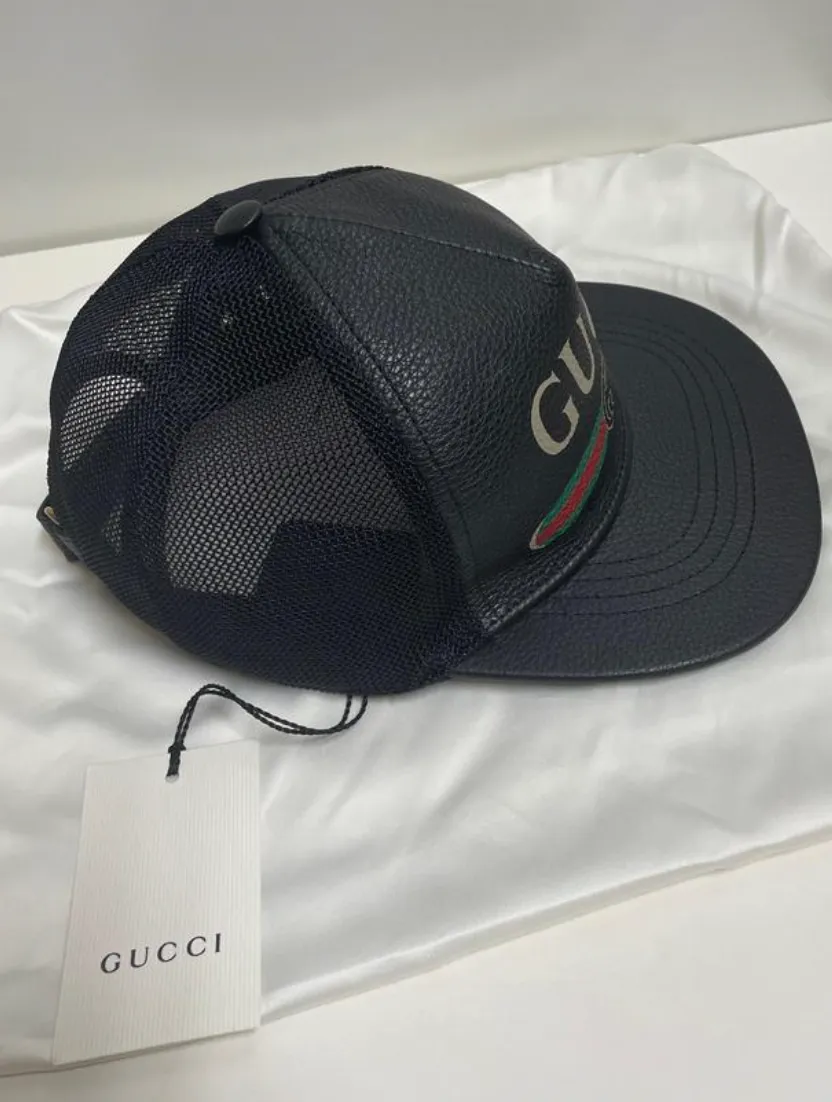 Gucci Logo Baseball Cap in Black Leather
