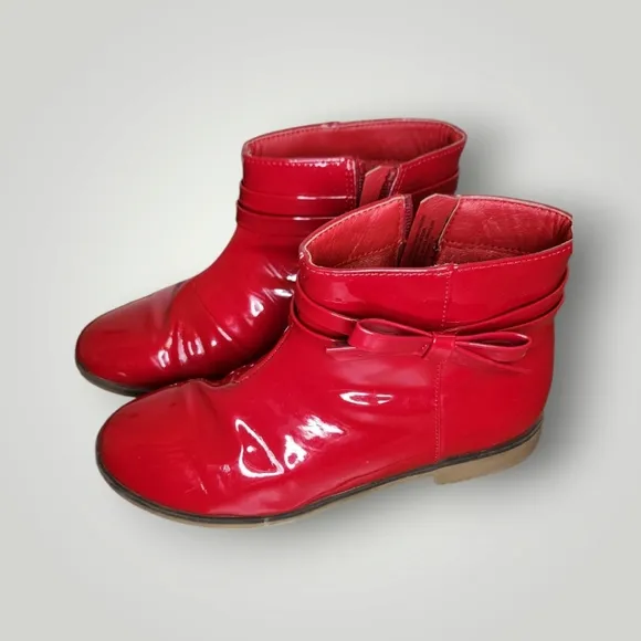 Gymboree Red Kids Boots with Bow size 2 Red Boots Side Zips Faux Patent Leather