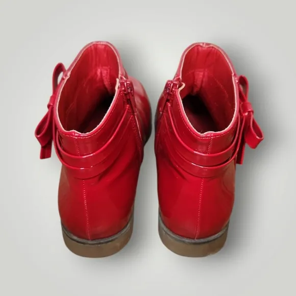 Gymboree Red Kids Boots with Bow size 2 Red Boots Side Zips Faux Patent Leather