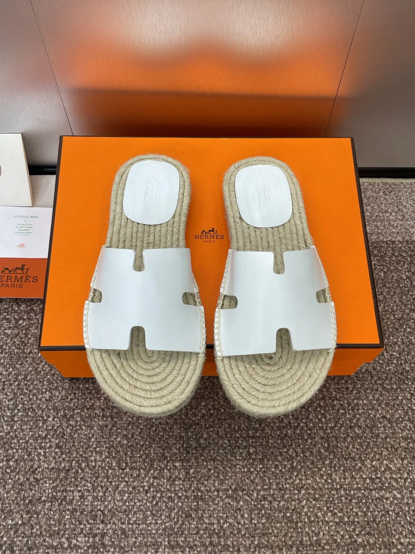 HM 25 Antigua Espadrilles White Calfskin