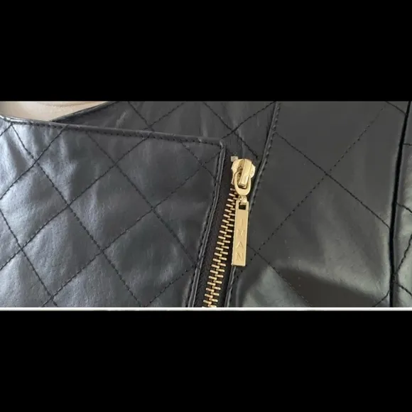 IMAN Women's Genuine Leather Moto Quilted Jacket w/ Faux Fur Trim Size M