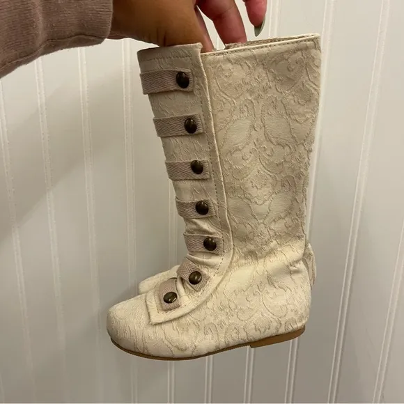 Joyfolie Leighton Lace Boots in Crème Toddler Girls 8