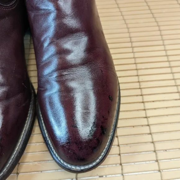 Justin Boots Style 3037  Burgundy Wine Leather  Roper Cowboy Boots Made In USA M