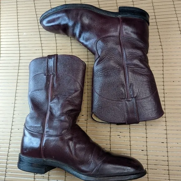 Justin Boots Style 3037  Burgundy Wine Leather  Roper Cowboy Boots Made In USA M