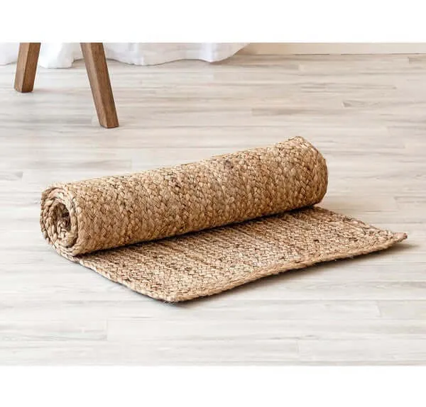 Jute Hand-Woven Braided Area Rug in Natural