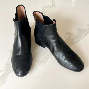 Louise et Cie Waldon Black Leather Ankle Boots Womens Sz 8 M