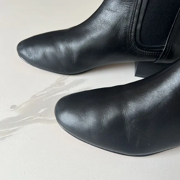 Louise et Cie Waldon Black Leather Ankle Boots Womens Sz 8 M