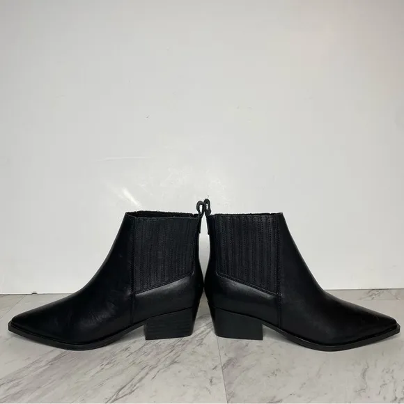Marc Fisher Yarita Black Leather Bootie 5M
