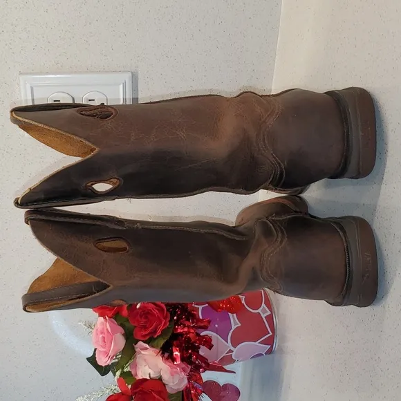 Mens ROCKY Western style leather boots (sz 9W) run wide
