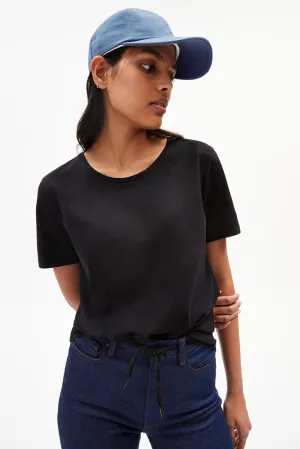 MINAA Organic Cotton T-Shirt