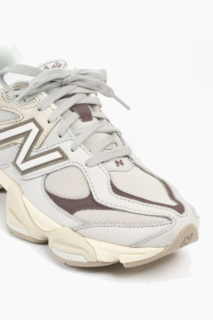 NEW BALANCE 9060 OLIVE BROWN