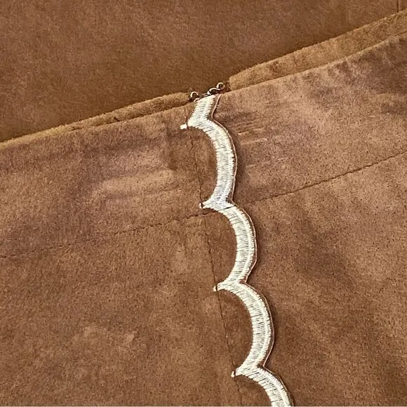 New Frontier Embroidered Scalloped Trim 100% Leather A-Line Skirt Sz 8