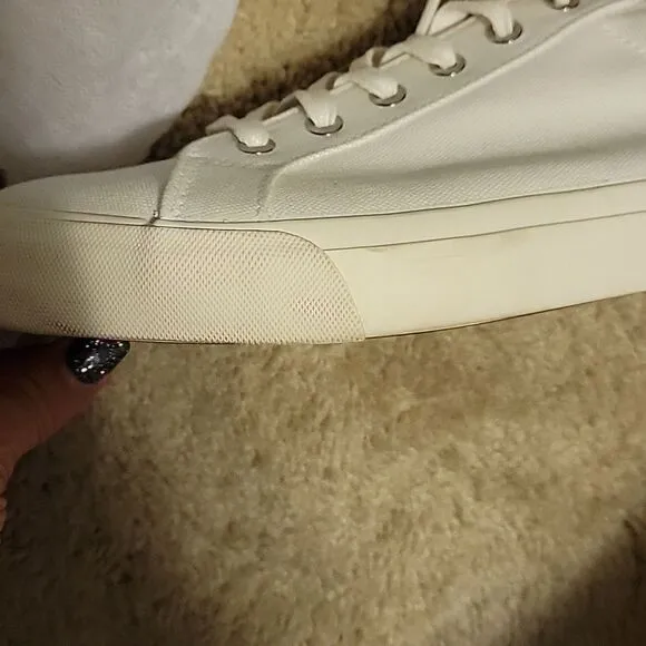 New Rebublic White Canvas 12.5