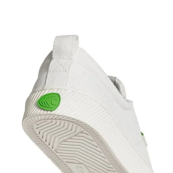 NIB! Cariuma OCA Low Off-White Canvas Sneaker - Size 9.5