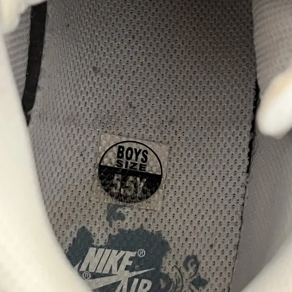 Nike AF1 mid 06 GS white with custom paint.  Boys youth size 5.5/womens 7.5